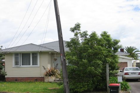 Photo of property in 1e Alanbrooke Crescent, Avondale, Auckland, 0600