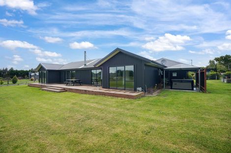 Photo of property in 15 Oreti Road, Otatara, Invercargill, 9879