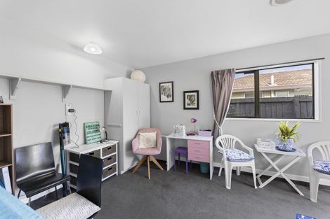 Photo of property in 14 Howe Street, New Brighton, Christchurch, 8083