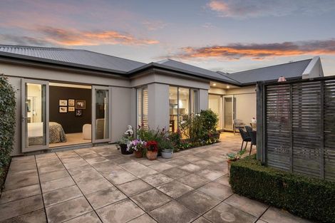 Photo of property in 20a Coolspring Way, Redwood, Christchurch, 8051