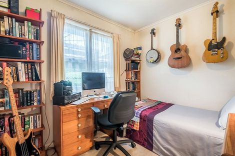 Photo of property in 49 Glencoe Road, Browns Bay, Auckland, 0630