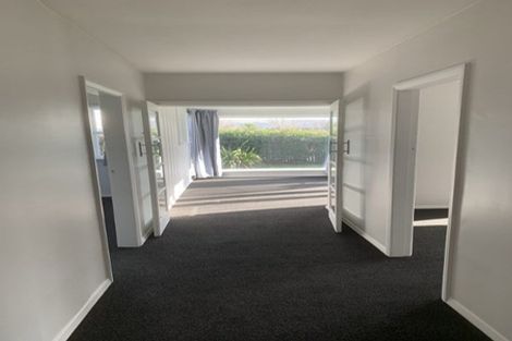 Photo of property in 72 Main North Road, Papanui, Christchurch, 8052