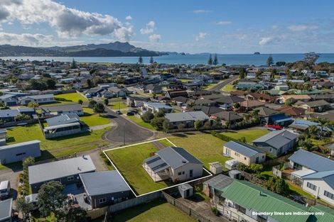 Photo of property in 14 Rena Place, Whitianga, 3510