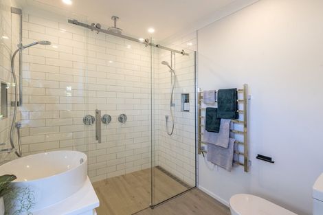 Photo of property in 144b Winchester Street, Levin, 5510