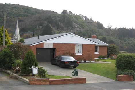 Photo of property in 1 Currie Street, Port Chalmers, 9023