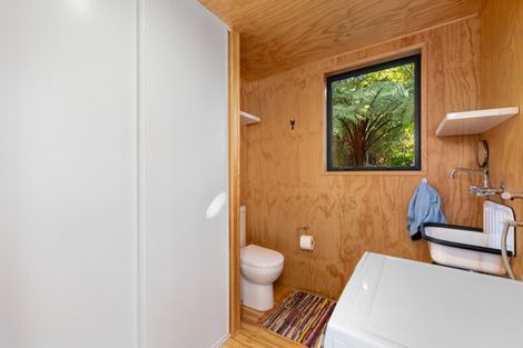 Photo of property in 13b Beach Place, Havelock, 7100