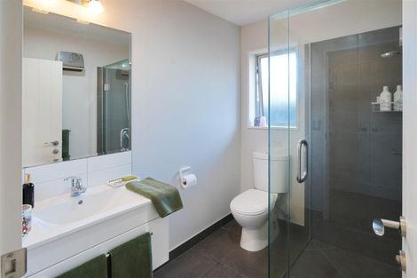 Photo of property in 2/17 Field Terrace, Upper Riccarton, Christchurch, 8041