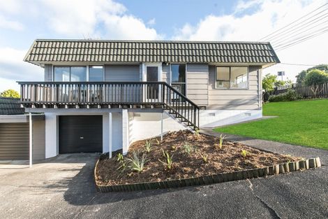 Photo of property in 1/125 Forrest Hill Road, Forrest Hill, Auckland, 0620