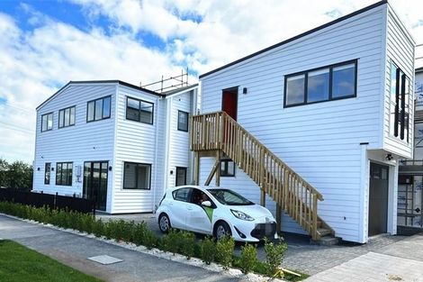 Photo of property in 103a Grove Road, Papakura, 2110