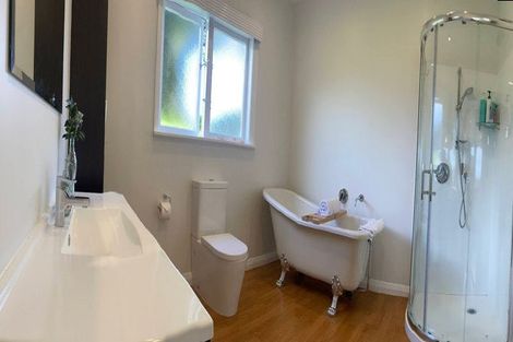 Photo of property in 18 Kent Terrace, Riverhead, 0820