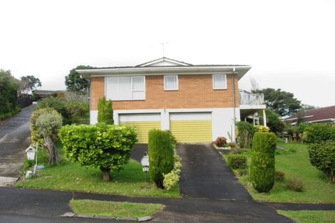 Photo of property in 12 Chevis Place, Pakuranga, Auckland, 2010