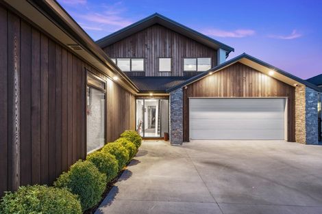 Photo of property in 8 Glenpark Crescent, Bethlehem, Tauranga, 3110