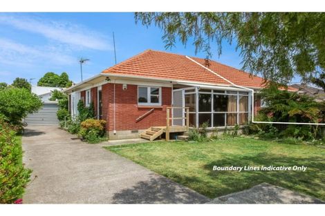 Photo of property in 2/101a Clevedon Road, Papakura, 2110