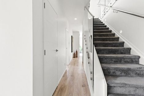 Photo of property in 51 Turret Lane, Hobsonville, Auckland, 0616