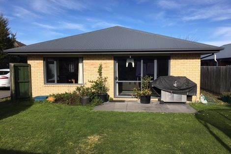 Photo of property in 5 Magnolia Lane, St Albans, Christchurch, 8052
