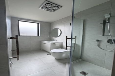 Photo of property in 4/218 Rosebank Road, Avondale, Auckland, 1026