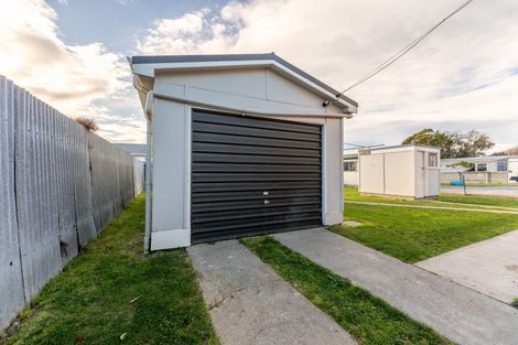 Photo of property in 68 Hornbrook Street North, Temuka, 7920