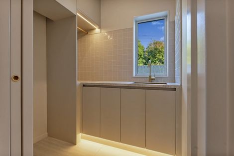 Photo of property in 318 Swanson Road, Henderson, Auckland, 0610