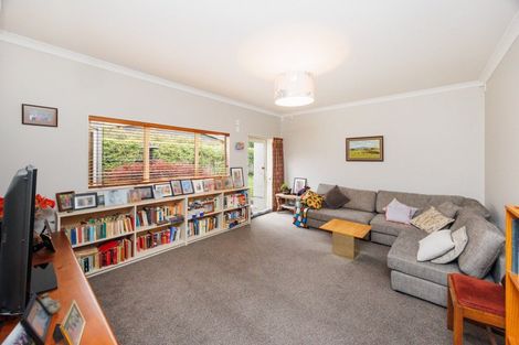 Photo of property in 11 Pastoral Lane, Hokowhitu, Palmerston North, 4410