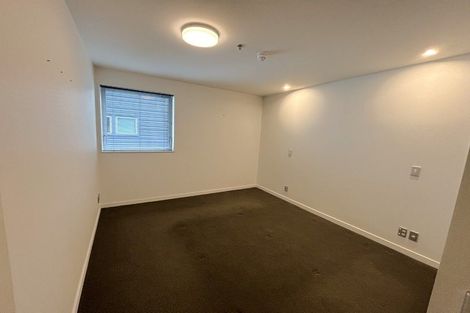Photo of property in Montreaux Apartments, 4h/164 The Terrace, Wellington Central, Wellington, 6011