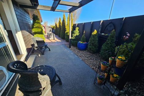 Photo of property in 32 Whakatipu Street, Pegasus, 7612