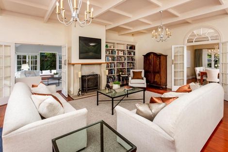 Photo of property in 2 Minnehaha Avenue, Takapuna, Auckland, 0622