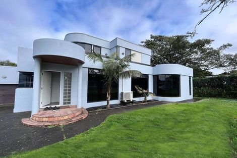 Photo of property in 19 Claude Road, Hillpark, Auckland, 2102