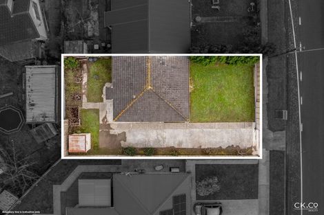 Photo of property in 112 Cambridge Terrace, Fairfield, Lower Hutt, 5011