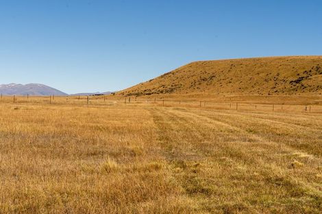 Photo of property in 25 Musterers Way, Ben Ohau, Twizel, 7999