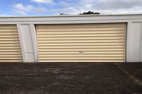 Photo of property in 2/40 Tawhiri Road, One Tree Hill, Auckland, 1061