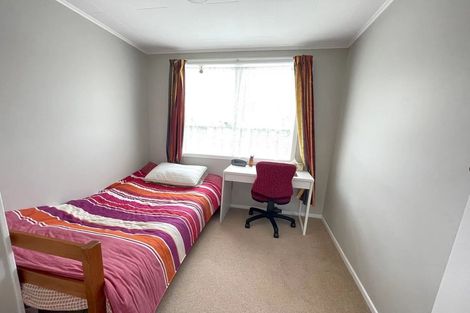 Photo of property in 50 Larne Avenue, Pakuranga Heights, Auckland, 2010