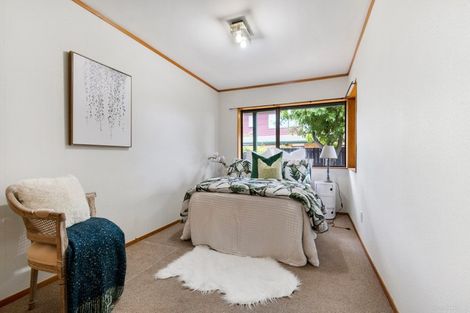 Photo of property in 1/32 Mark Edward Drive, Half Moon Bay, Auckland, 2012