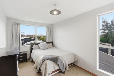 Photo of property in 16 Pethig Place, Halswell, Christchurch, 8025
