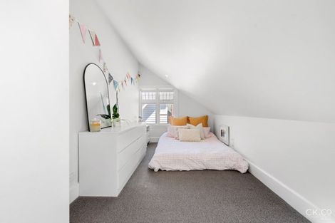 Photo of property in 16 Hinau Street, Woburn, Lower Hutt, 5010