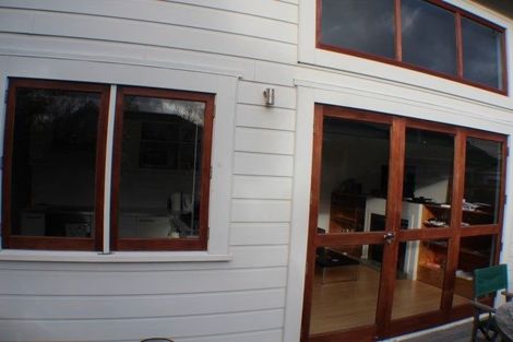 Photo of property in 13a Porritt Avenue, Mount Victoria, Wellington, 6011