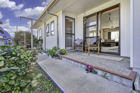 Photo of property in 3/200 Karaitiana Street, Frimley, Hastings, 4120