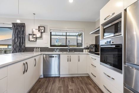 Photo of property in 4 Bryan Gallagher Place, Welcome Bay, Tauranga, 3175
