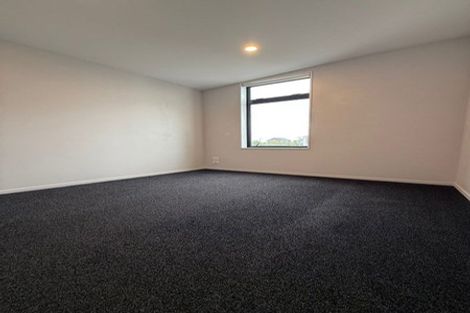 Photo of property in 3 Courage Road, Papakura, 2110