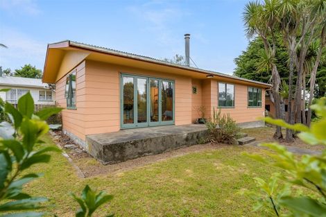 Photo of property in 9 Kowhai Grove, Featherston, 5710