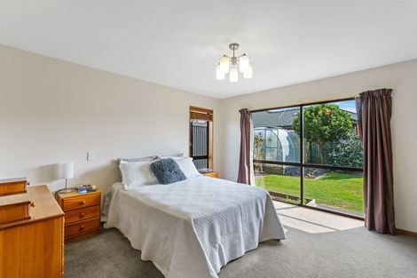 Photo of property in 12 Riverton Terrace, Halswell, Christchurch, 8025