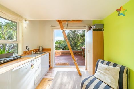 Photo of property in 9 Haven Grove, Naenae, Lower Hutt, 5011