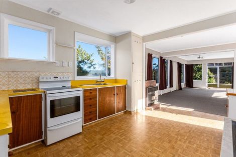 Photo of property in 15 Kiriwai Road, Paremata, Porirua, 5024