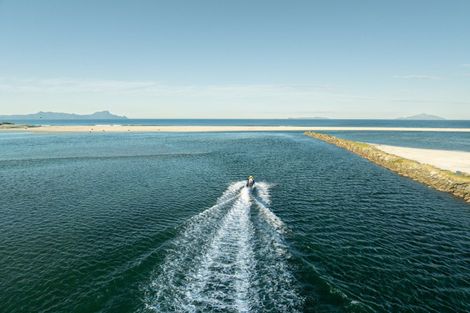 Photo of property in 281 Cove Road, Waipu, 0582