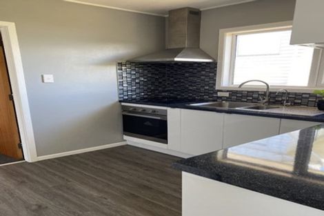 Photo of property in 7 Carluke Street, Paparangi, Wellington, 6037