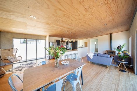 Photo of property in 5 Impact Avenue, Bell Block, New Plymouth, 4312