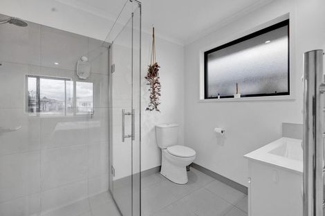 Photo of property in 69 Wilson Street, Hawera, 4610