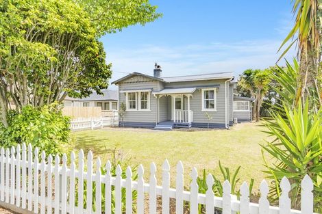 Photo of property in 18 Cosgrave Road, Papakura, 2110