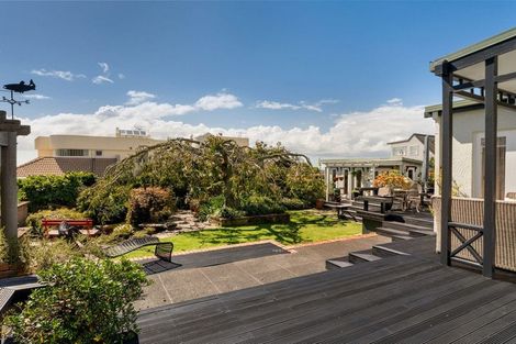 Photo of property in 16 Hinewa Road, Otumoetai, Tauranga, 3110