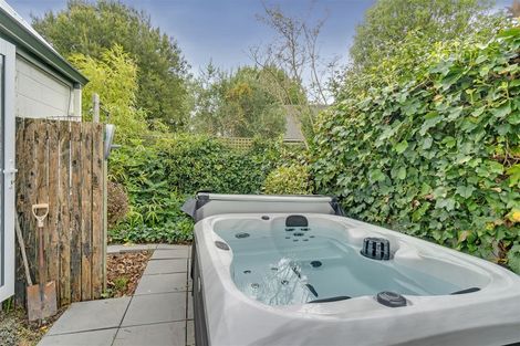 Photo of property in 16b Makora Street, Fendalton, Christchurch, 8041