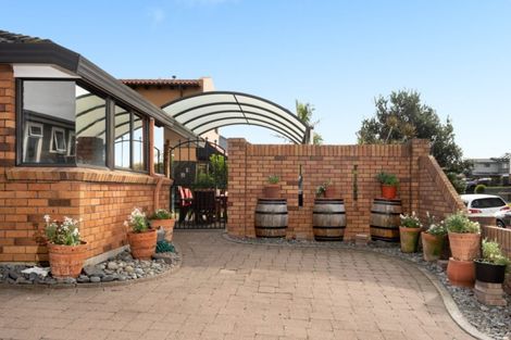 Photo of property in 222 Oceanbeach Road, Mount Maunganui, 3116